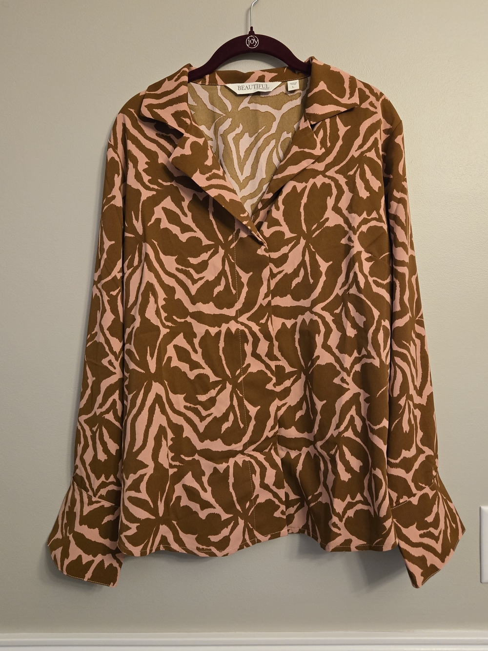 Beautiful By Lawrence Zarian Printed Stretch Sateen Women's Blouse